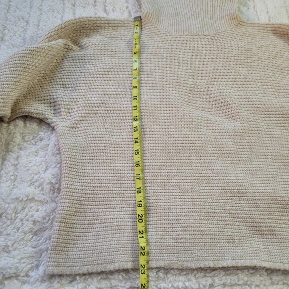 NWT Cozy Women’s Worthington Sz Lg Bell Sleeve Turtleneck Sweater Cream - Picture 2 of 13